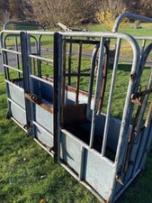 Morris Mobile Cattle Crush